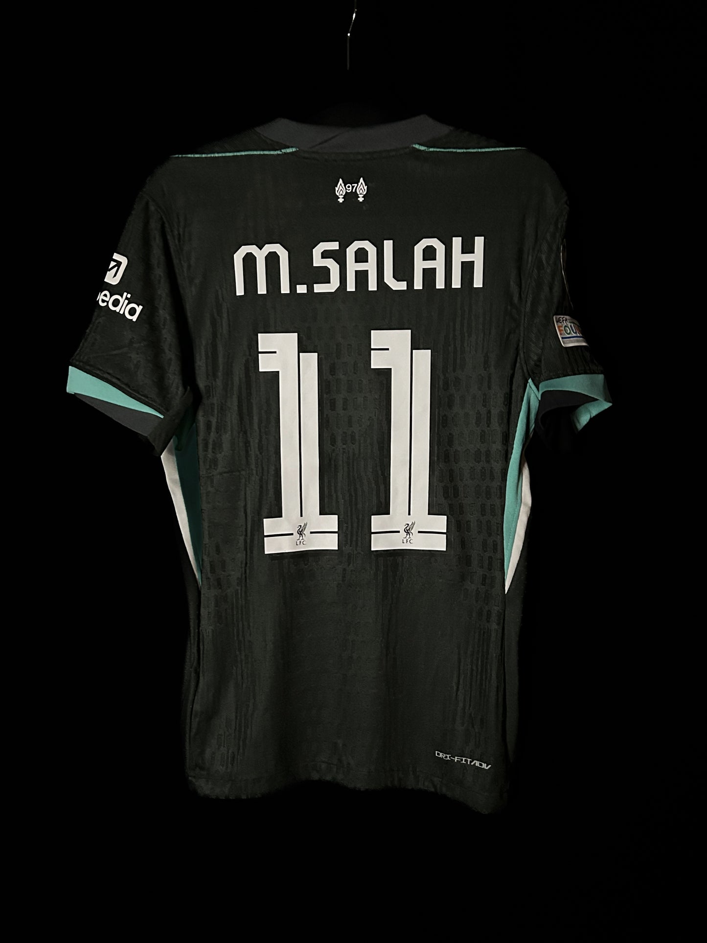 Liverpool 24/25 Away Kit Salah (Player Version)