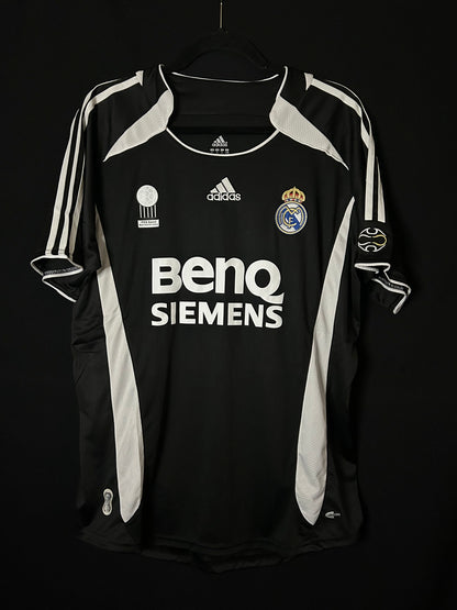 Real Madrid 06/07 Away Retro